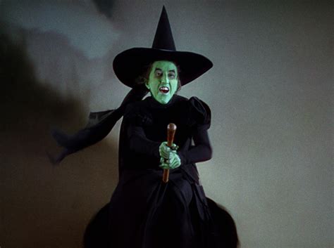 Melody of Darkness: Analyzing the Witch's Song in The Wizard of Oz